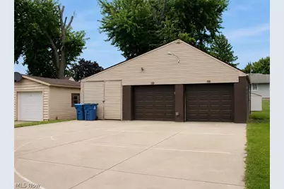 456 W Wilson Street, Struthers, OH 44471 - Photo 5