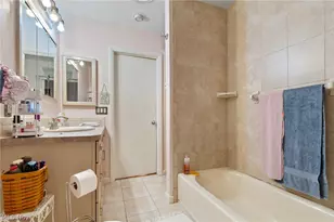3867 Bay Path Dr, Akron, OH 44319 - Photo 29