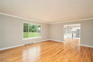 3265 Ridgewood Rd, Fairlawn, OH 44333 - Photo 9