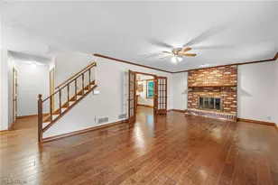 1404 Kristen Cir, Mogadore, OH 44260 - Photo 5