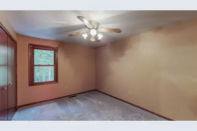 3846 Golden Wood Way, Uniontown, OH 44685 - Photo 31
