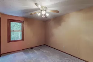 3846 Golden Wood Wy, Uniontown, OH 44685 - Photo 31