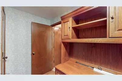 3846 Golden Wood Way, Uniontown, OH 44685 - Photo 23