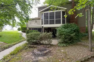 3846 Golden Wood Wy, Uniontown, OH 44685 - Photo 43