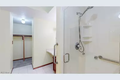 3846 Golden Wood Way, Uniontown, OH 44685 - Photo 27