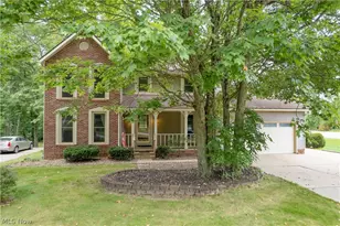 3846 Golden Wood Wy, Uniontown, OH 44685 - Photo 1