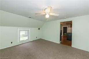 827 Starkweather Ave, Loveland, OH 44113 - Photo 25