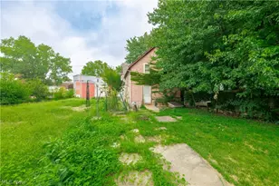 827 Starkweather Ave, Loveland, OH 44113 - Photo 41