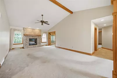 892 Mayfield Drive, Boardman, OH 44512 - Photo 7
