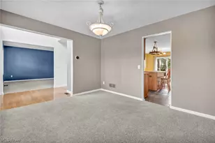 5292 Meadow Park Dr, Kent, OH 44240 - Photo 13