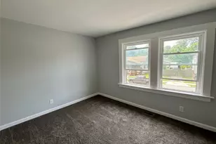 12200 Milligan Ave, Loveland, OH 44135 - Photo 9