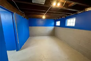 12200 Milligan Ave, Loveland, OH 44135 - Photo 11