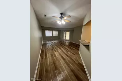 320 Village Pointe Drive #1, Akron, OH 44313 - Photo 3