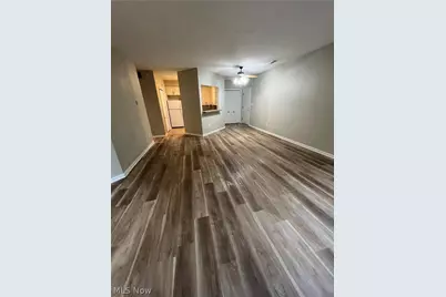 320 Village Pointe Drive #1, Akron, OH 44313 - Photo 5