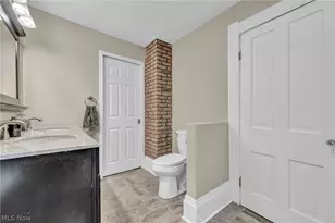1919 W 45th St, Loveland, OH 44102 - Photo 33