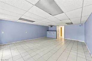 71 23rd St NW, Barberton, OH 44203 - Photo 27