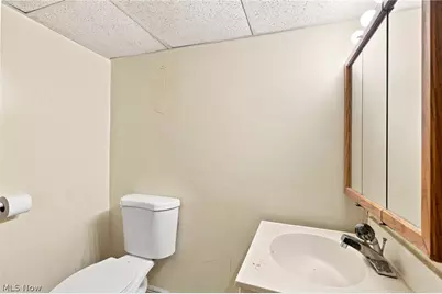 71 23rd Street NW, Barberton, OH 44203 - Photo 21