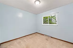 71 23rd St NW, Barberton, OH 44203 - Photo 9
