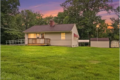 203 Edgewater Avenue NW, Massillon, OH 44646 - Photo 1