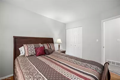 4700 Idleview Drive, Vermilion, OH 44089 - Photo 21