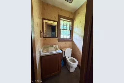 3260 Tabor Ridge Road NE, Mineral City, OH 44656 - Photo 9