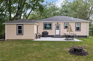 678 Portage Lakes Drive, Akron, OH 44319 - Photo 9