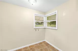 324 Viking St NW, North Canton, OH 44720 - Photo 11