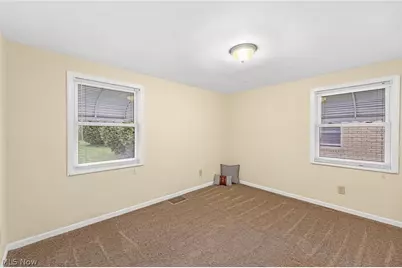 324 Viking Street NW, North Canton, OH 44720 - Photo 15