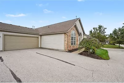 604 Crossings Circle, Tallmadge, OH 44278 - Photo 3