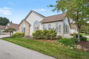 604 Crossings Cir, Tallmadge, OH 44278 - Photo 3