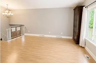 9000 Bluejay Ln, Mentor, OH 44060 - Photo 7