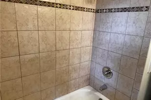 30107 Thomas St, Willowick, OH 44095 - Photo 7
