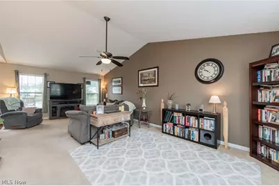 5410 Fountain Circle, North Ridgeville, OH 44039 - Photo 5