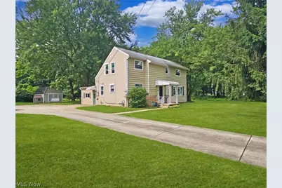 27304 White Road, Willoughby Hills, OH 44092 - Photo 3