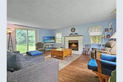27304 White Road, Willoughby Hills, OH 44092 - Photo 9