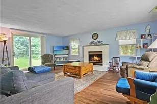 27304 White Rd, Willoughby Hills, OH 44092 - Photo 9