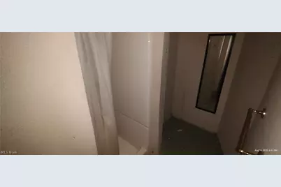 2505 Elyria Avenue, Lorain, OH 44055 - Photo 15