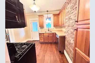 547 W Maple Street, North Canton, OH 44720 - Photo 9