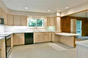 221 Southview Rd, Canfield, OH 44406 - Photo 17
