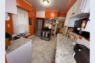 514 E 118th Street, Loveland, OH 44108 - Photo 9