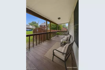 1306 Roslyn Avenue SW, Canton, OH 44710 - Photo 3