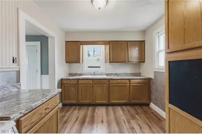 1306 Roslyn Avenue SW, Canton, OH 44710 - Photo 13