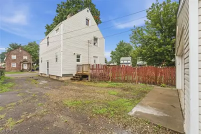 1306 Roslyn Avenue SW, Canton, OH 44710 - Photo 41