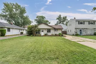 37338 Lakeshore Blvd, Eastlake, OH 44095 - Photo 3