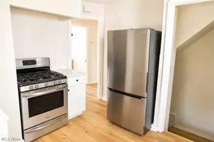 13520 St James Ave, Loveland, OH 44135 - Photo 9