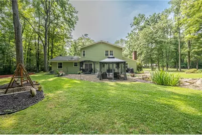 1238 Will O Wood Drive, Hubbard, OH 44425 - Photo 7