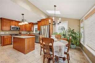 304 Castle Blvd, Akron, OH 44313 - Photo 21