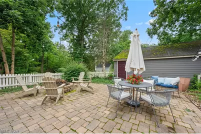 304 Castle Boulevard, Akron, OH 44313 - Photo 39