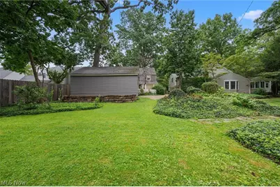 304 Castle Boulevard, Akron, OH 44313 - Photo 43