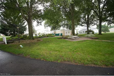 2551 Royal County Down #D, Uniontown, OH 44685 - Photo 35